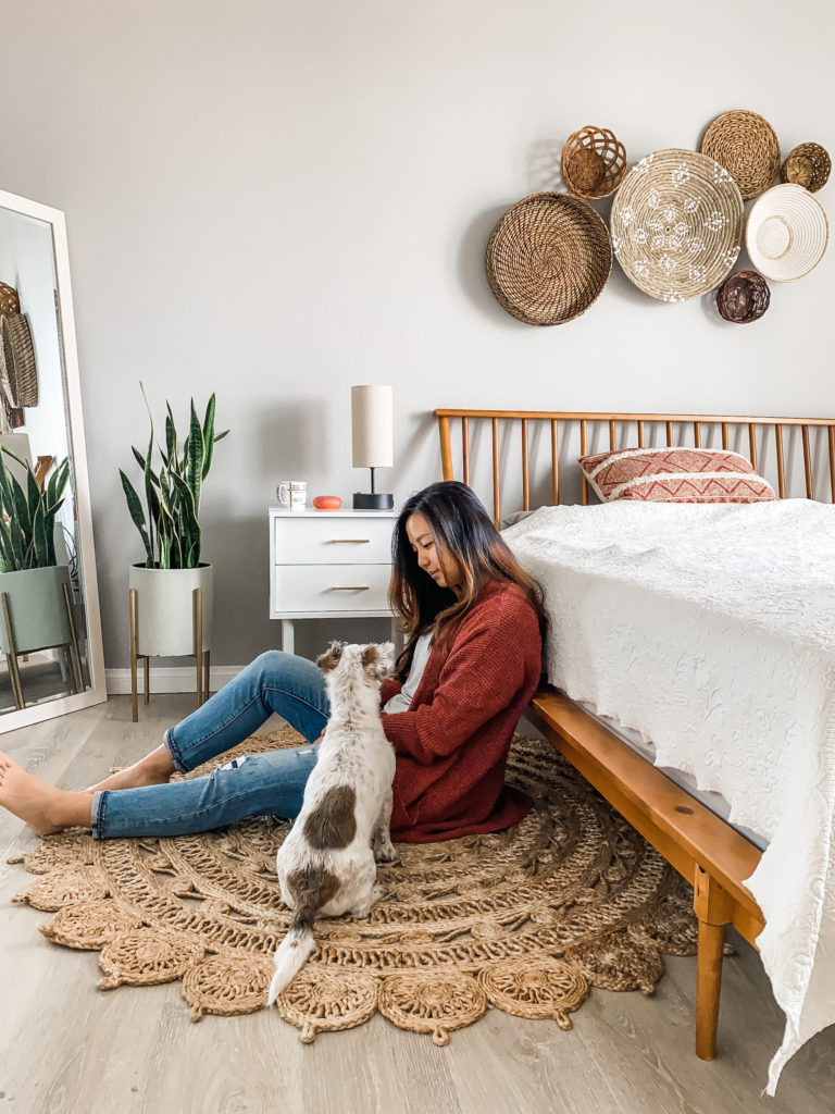 Decorate Your Apartment Walls Without Drilling Any Holes!